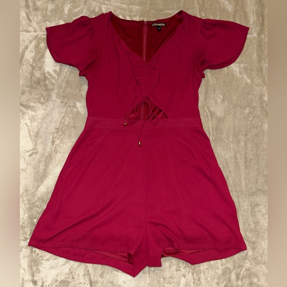 Express Pants - Express Red One-Piece Romper with Peek-a-Boo Triangle size 6